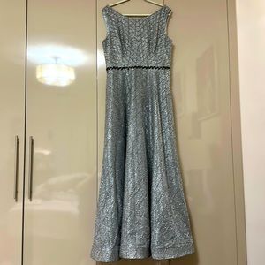 Evening/formal long dress, zipper back closure.  Stunning!  It was worn once